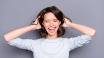 Os 12 melhores e mais baratos champôs antiqueda de cabelo do momento