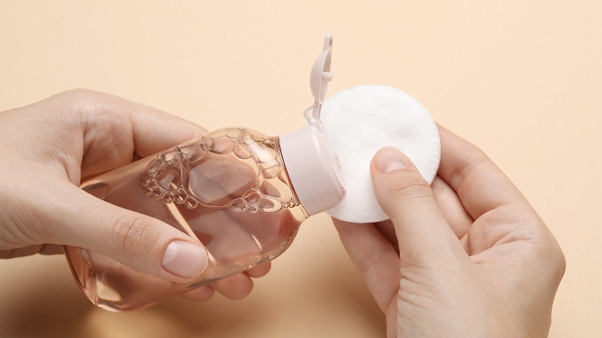 Os 15 melhores produtos de limpeza facial para peles sensíveis 1 Os 15 melhores produtos de limpeza facial para peles sensíveis