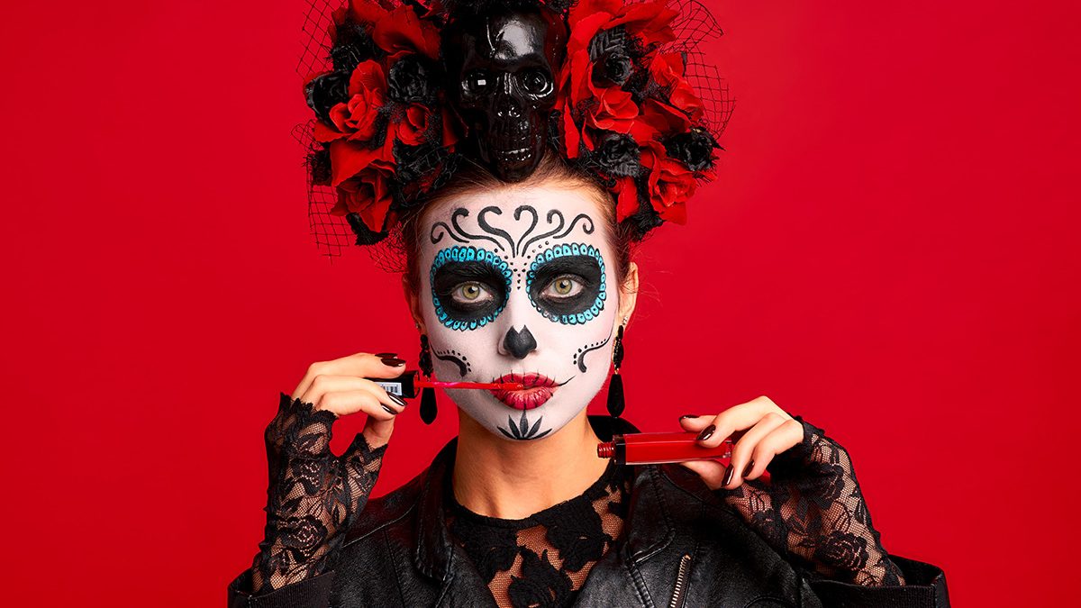 Maquilhagem para Halloween: ideias simples e os melhores produtos