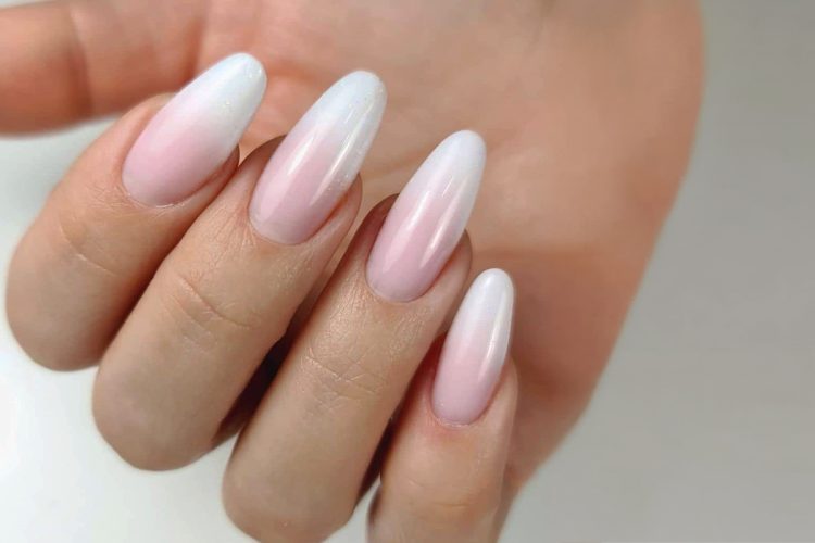 Perfeita para unhas longas e curtas: as unhas baby boomer está em alta 24 UNAS BABY BOOMER 750x500 1