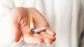 Como o tabaco afeta a beleza: desde a pele até ao cabelo 1 Como o tabaco afeta a beleza: desde a pele até ao cabelo