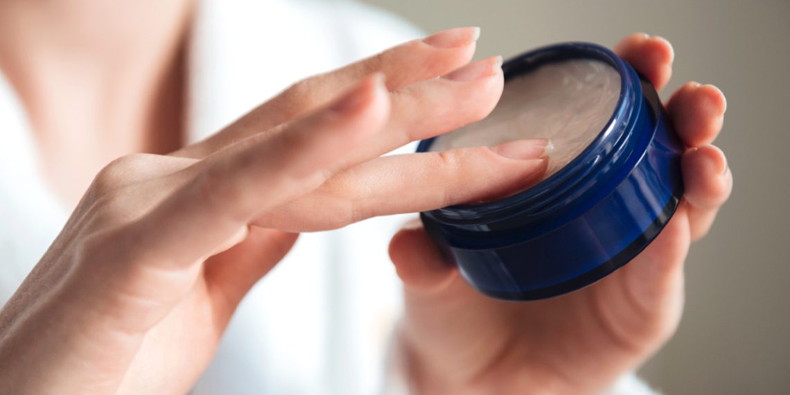 Pele luminosa em 2025? O ácido azelaico é o teu novo aliado 46 ACIDO AZELIACO