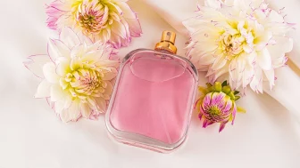 Descobre os 15 melhores perfumes florais para mulher em 2025 1 Descobre os 15 melhores perfumes florais para mulher em 2025