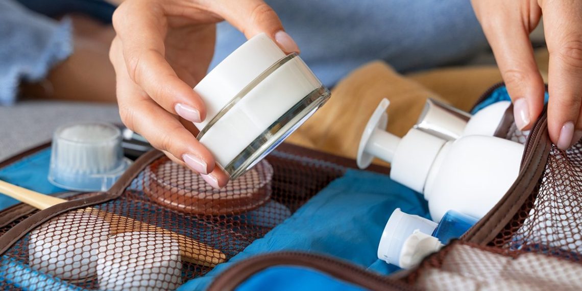 Levar cosméticos na mala: como evitar dramas na viagem 20 CUIDADOS PROD VIAJE 1200x675 1
