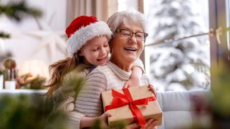 Presentes de Natal para os teus avós: mima-os com todo o teu carinho