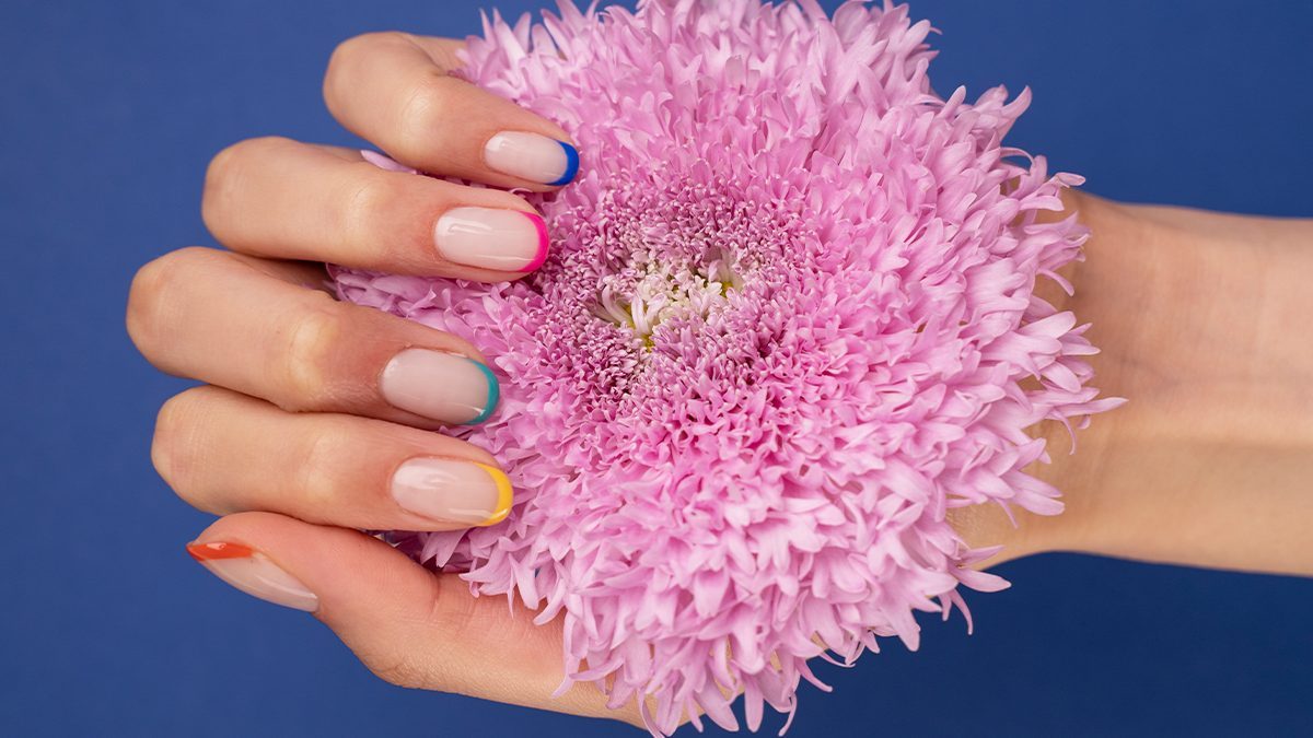 Produtos de manicure com grandes descontos nos saldos de verão recomendados por especialistas 1 Produtos de manicure com grandes descontos nos saldos de verão recomendados por especialistas