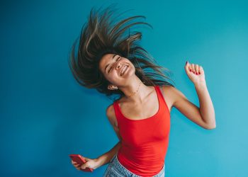 Skinification: qué es y cómo ayuda a proteger tu cabello