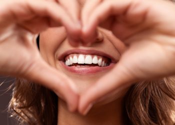 Bicarbonato de sodio para blanquear tus dientes