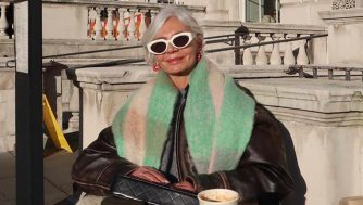 El flequillo para cara redonda es una opción perfecta para un toque diferente y favorecedor si estás aburrida de tu corte de pelo