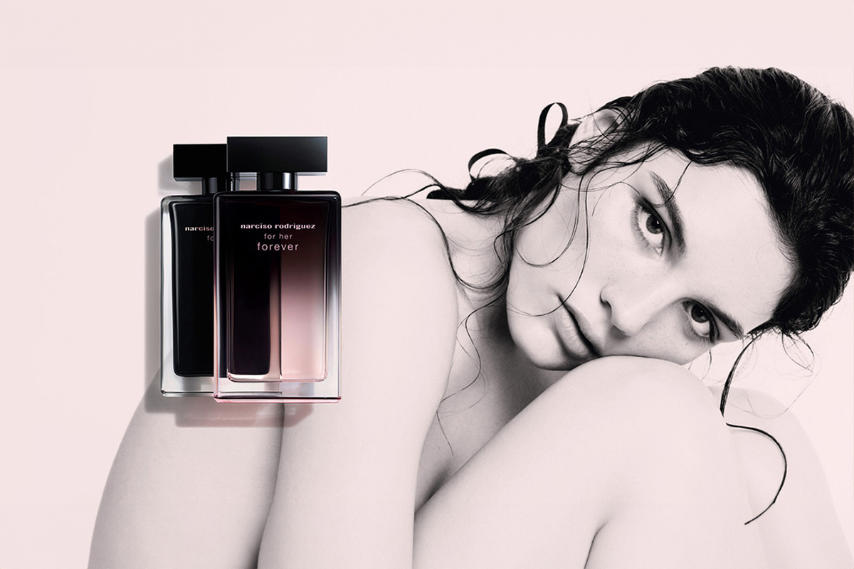 Los 25 perfumes de mujer que mejor huelen en 2023