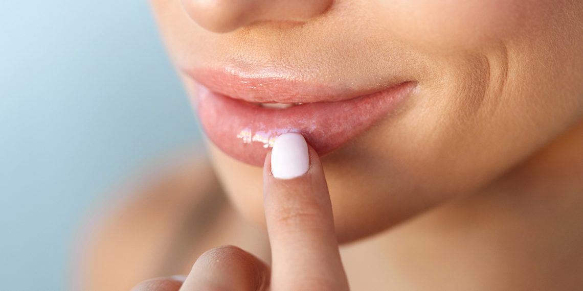 Pouty lips: paso a paso del maquillaje más viral