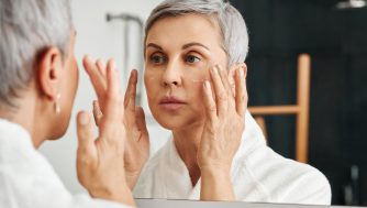 Las 9 mejores cremas antiarrugas de 2025