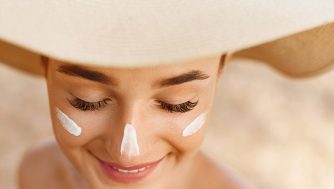 Los 17 mejores protectores solares ligeros del 2025