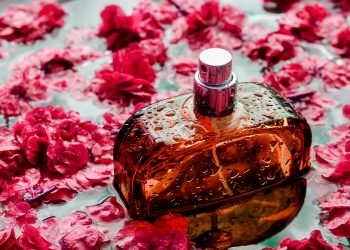 Estos son los mejores perfumes afrutados de mujer.