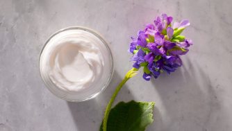 Recomendadas por expertos: las 8 mejores cremas con bakuchiol de 2025