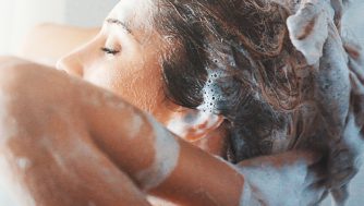 Los 16 mejores champús para cuero cabelludo sensible de farmacia