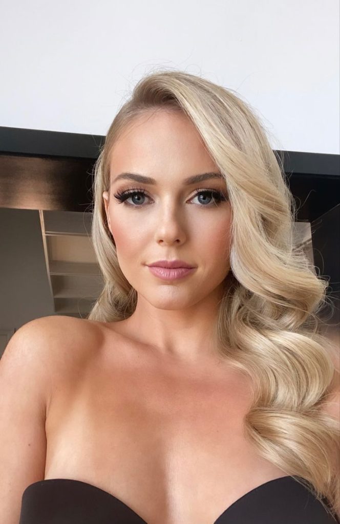 Los mejores perinados para media melena de boda