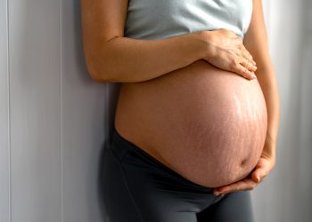 Te contamos cómo evitar las estrías durante el embarazo