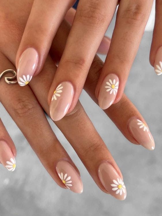 ideas de manicuras que se inspiran en uñas con flores