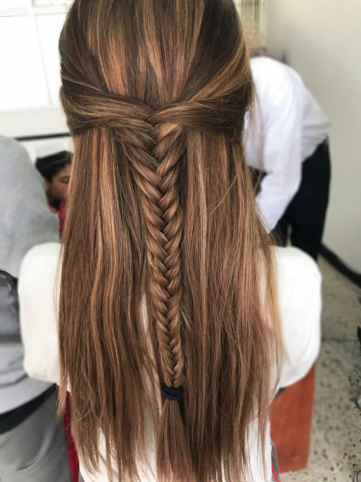 Tenemos los peinados más bonitos con una trenza de lado