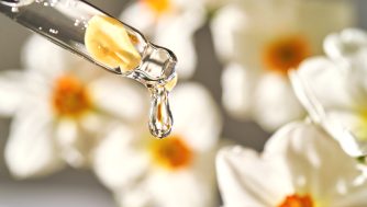 Las mejores alternativas naturales que hay para el retinol, recomendadas