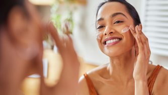 Las 10 mejores cremas hidratantes para no alterar tu piel grasa