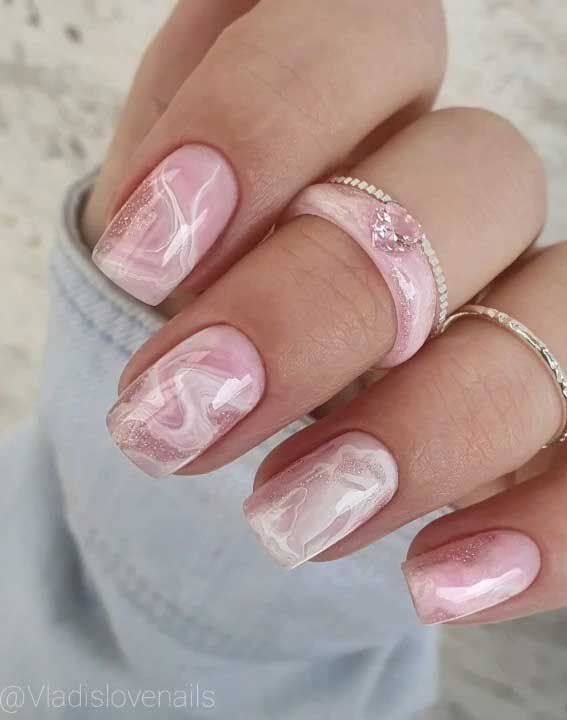 Si tienes las uñas cortas, la manicura italiana será tu mejor aliado