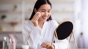 Si eres fan de la cosmética coreana, estos son sus mejores limpiadores