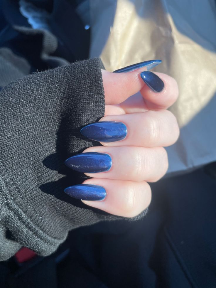 Tenemos nueva manicrua viral: la manicura aura