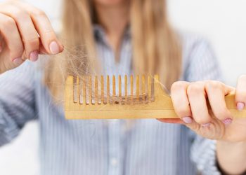 Te contamos cómo prevenir caída de pelo por estrés