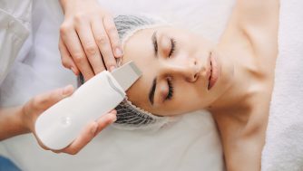 Cómo se obstruyen los poros de la cara y qué puedes hacer para eliminarlo