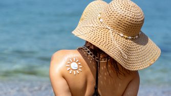 El índice UV: cómo saber cuál es el mejor protector solar en cada caso según los expertos