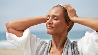 Los 4 mejores protectores solares para pieles maduras