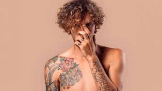 ¿Has sobrehidratado tu tatuaje? Consecuencias y tratamiento