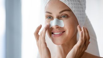 Diferencias entre filamentos sebáceos y puntos negros