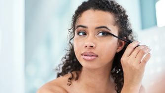 Trucos para aplicar la máscara de pestañas