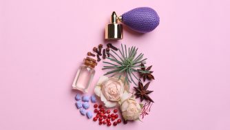 Los 16 mejores perfumes de mujer que mejor huelen en 2025