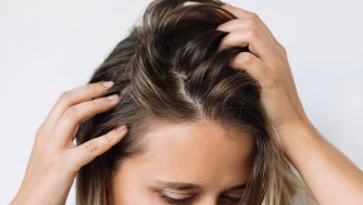 Las principales causas de la caída de pelo en mujeres: por qué pasa