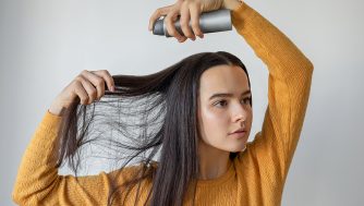 Los 7 mejores productos para proteger tu cabello de la contaminación