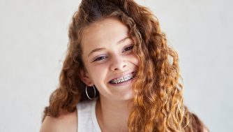 Los 6 mejores productos para tus dientes si llevas ortodoncia