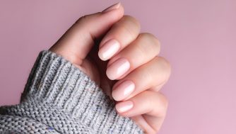 Dime de qué tono tienes tu piel y te diré cuáles son los mejores colores para tu manicura
