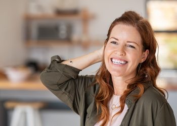 Te contamos cuáles son los tratamientos de cabello antiedad más efectivos.